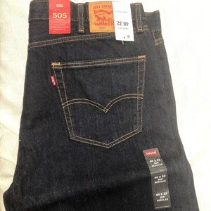 Levi Straus 505 Regular Straight Legs 40x32